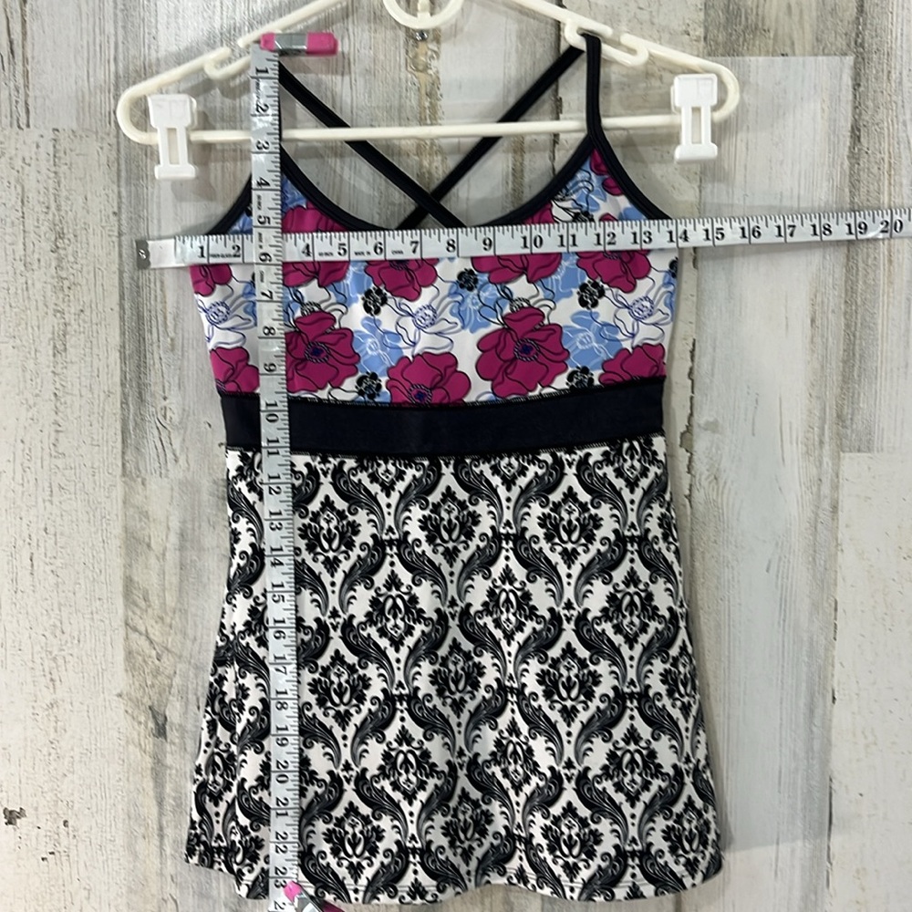 Soybu Womens Tank Top Size Small Floral Damask Print Black White Yoga Workout - Picture 6 of 10
